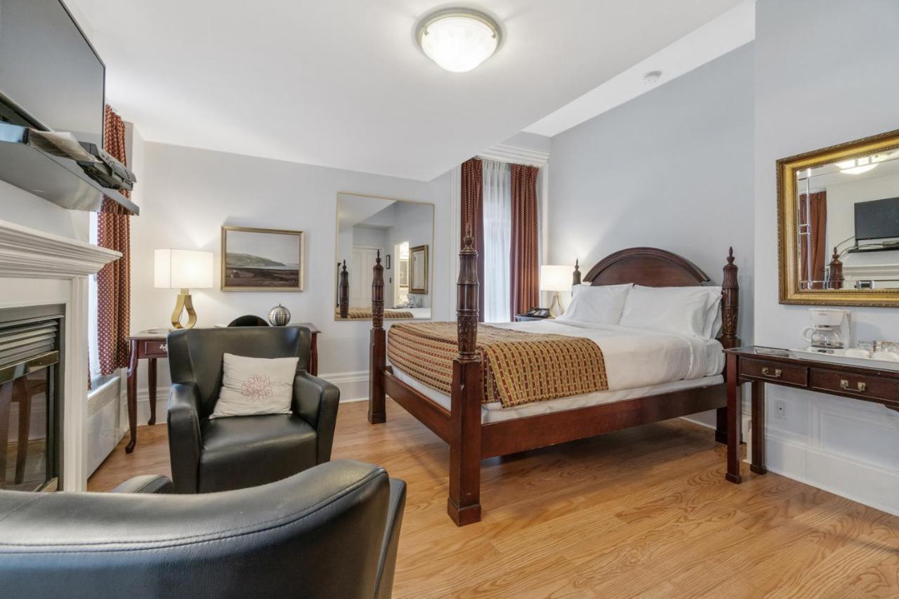 فندق Manoir De La Tour مدينة كويبيك المظهر الخارجي الصورة